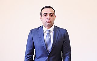 Taron Chakhoyan